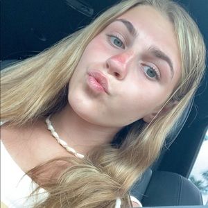 Meet your Posher, Kyra